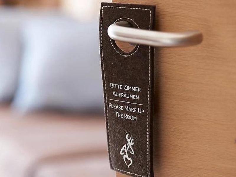 E8EE663FACE049AB2E63B135588B879E