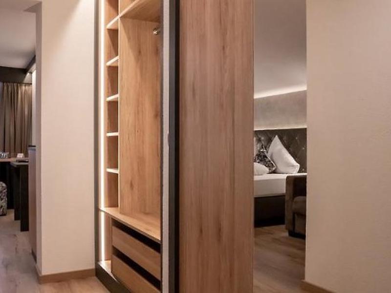 C01E52C8A3B42958BE0C7D1040189D7F