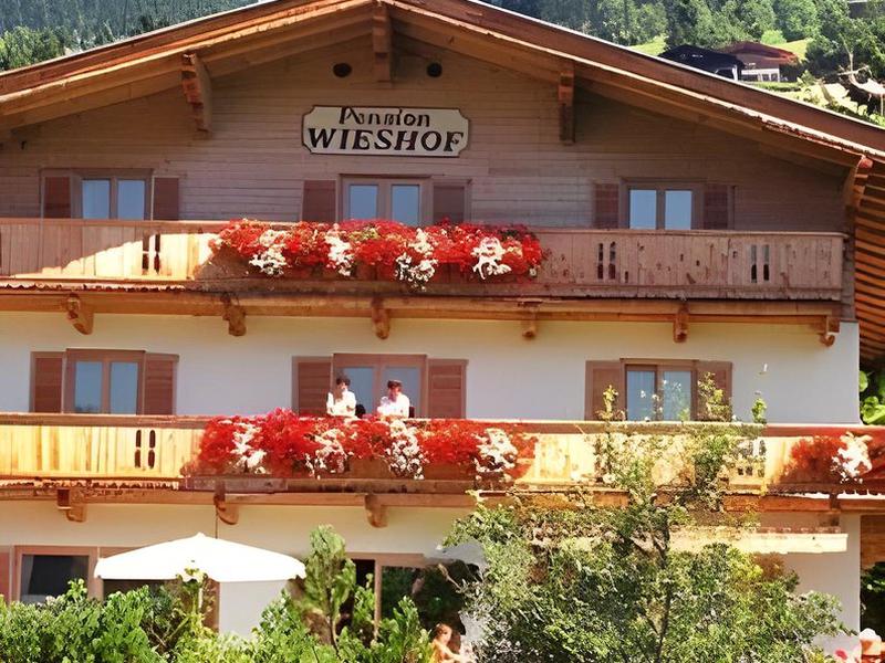 40B9F0D631F9ED337CE273E71D57DE91