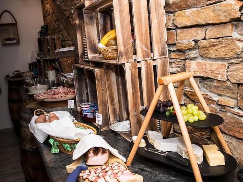 3730287F2A155333BA1006B532900AF5