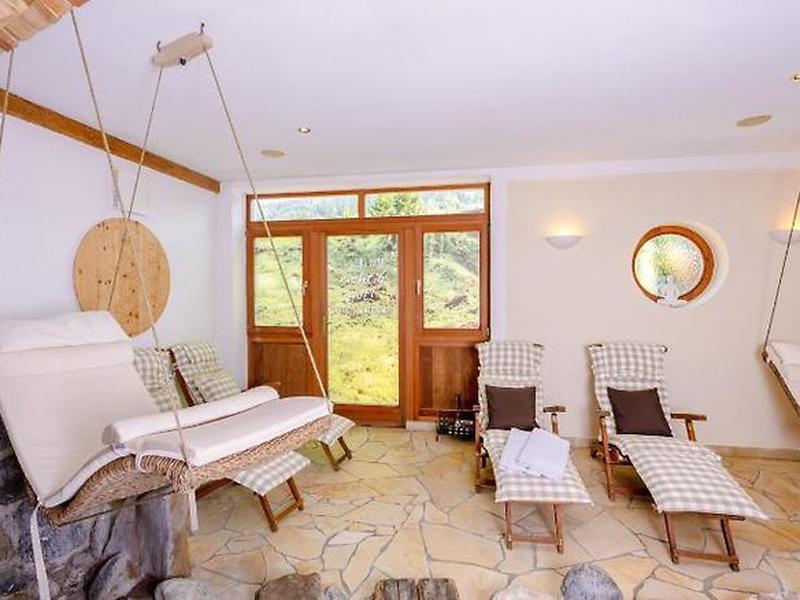 DC52F080AF0D94E9CA140DFF26F353B7