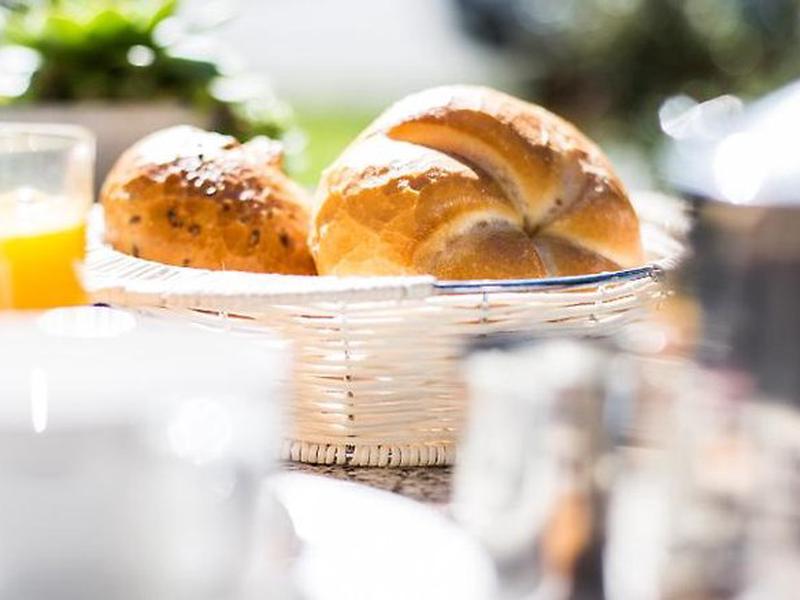 8D42569FC0D4FBF02F2C0D2F69E54EF2