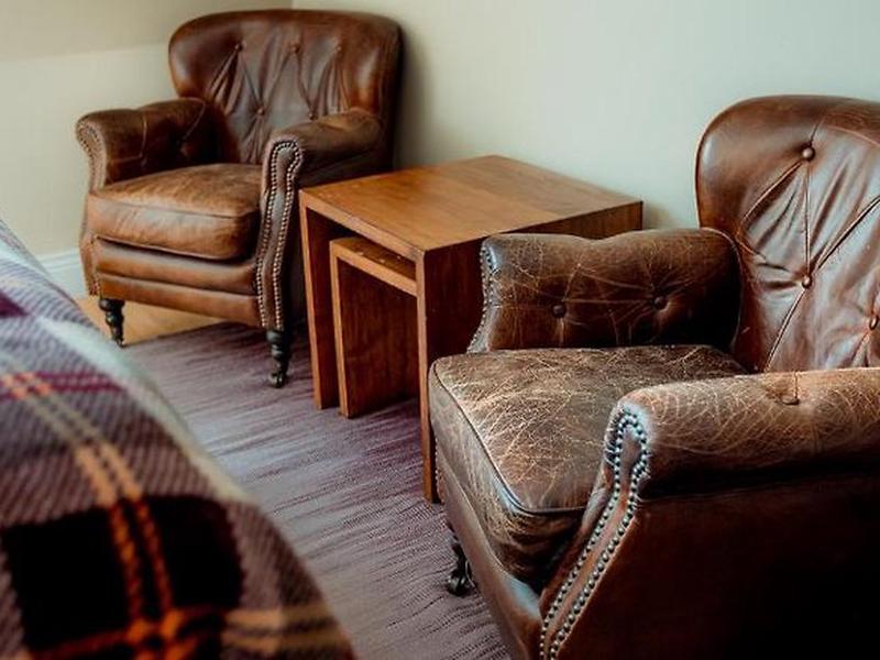 918E2AC964144768E2A948C63BA1D8A8