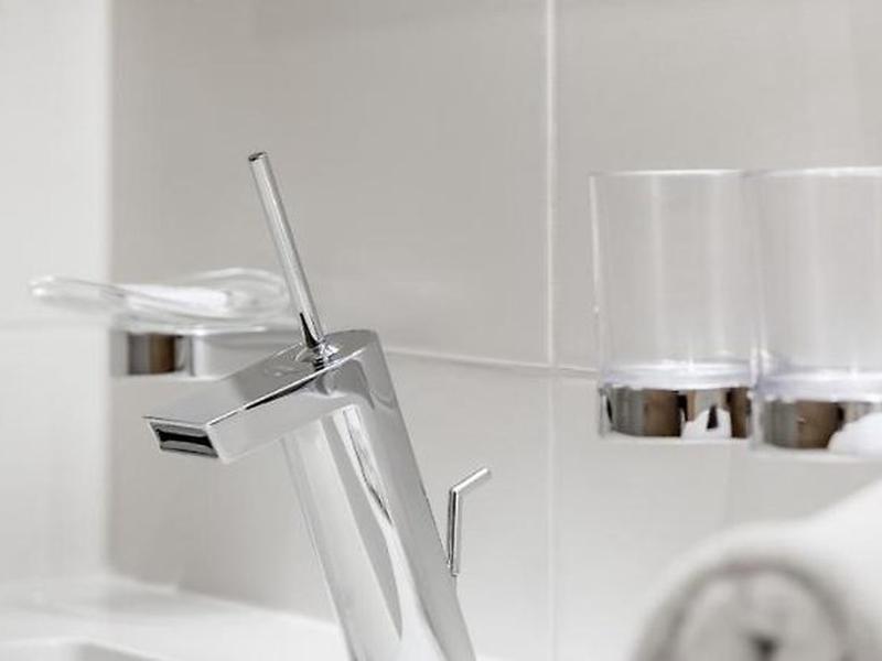 191EC164221A0A32A84BD761C70FB52A