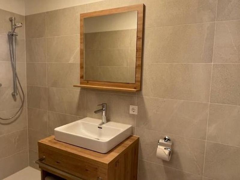 57101AC2C04D2B3B2EE0E5852FE91276