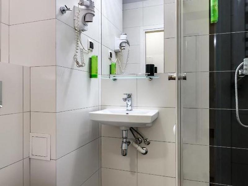 75E37BDDC0C7DA2D457FE3C74A7774C4