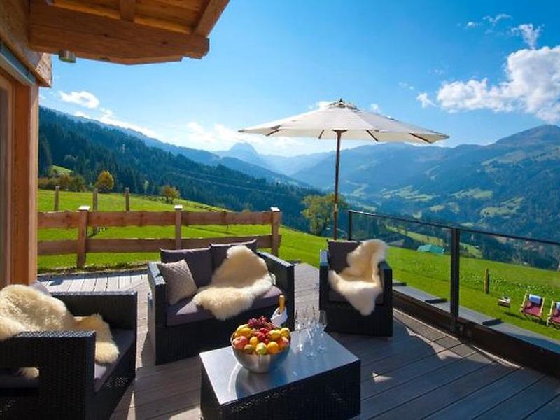 D6F7DA94C191E475F3F2969F586D88D4