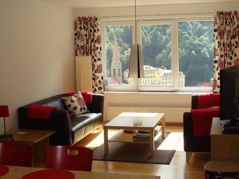 0C880F16E9A8FB8466F24877D460DDC8