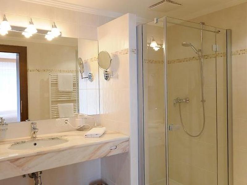 1567663F5A75A1A041446096A139CBEA