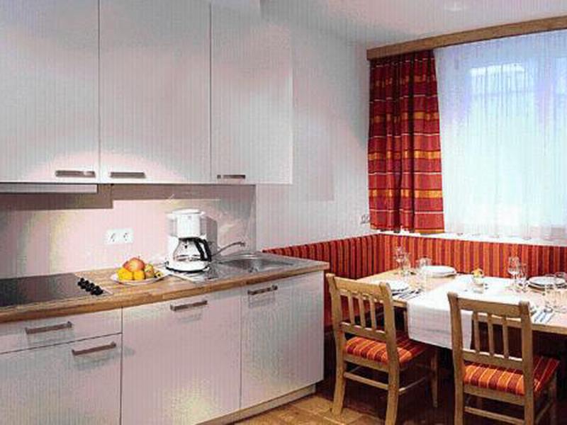 C45A2C32B6493E65A467F7B659FA8901