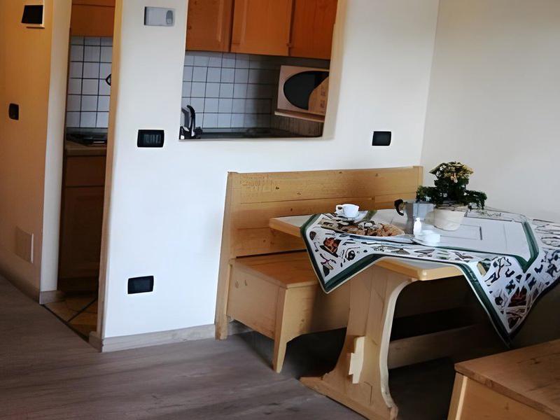 FB113CFB0647AE79BD0869E6C3313CB5