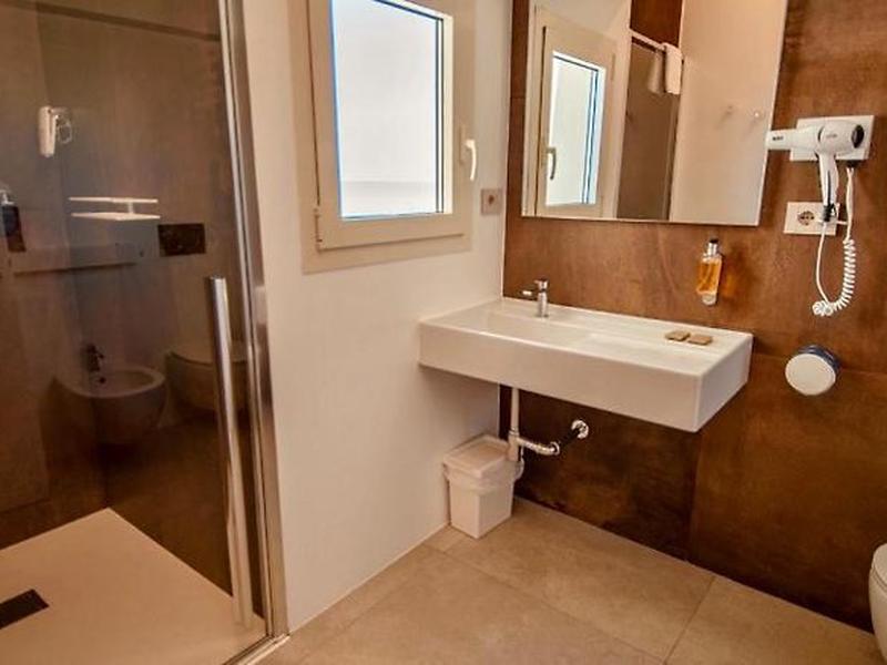 7BCF7DFFA9BE4B45A2BF7931FF0C4C1D