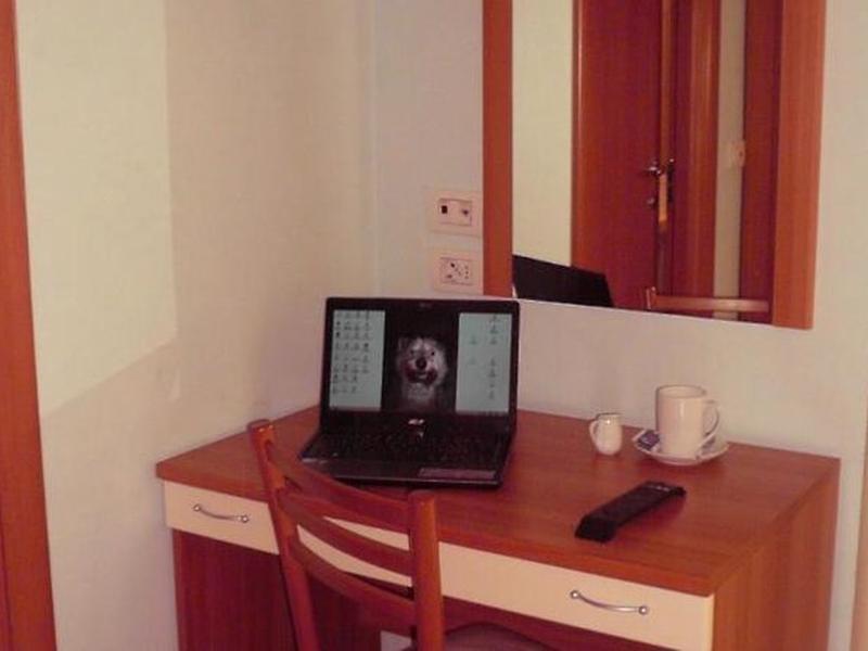 486658728D2BB00868AE47A93579830C