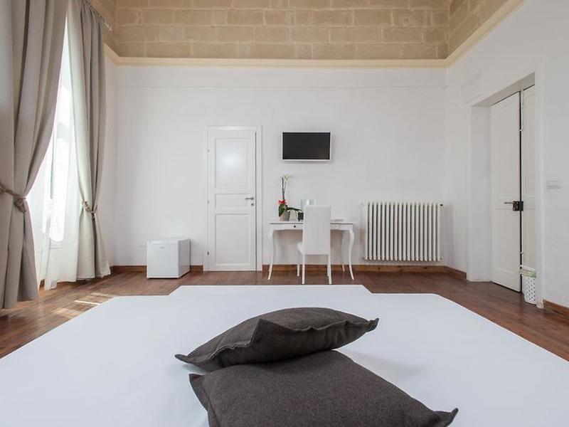 79F70A3273D3F6AE31B24E2CDBD60F8E