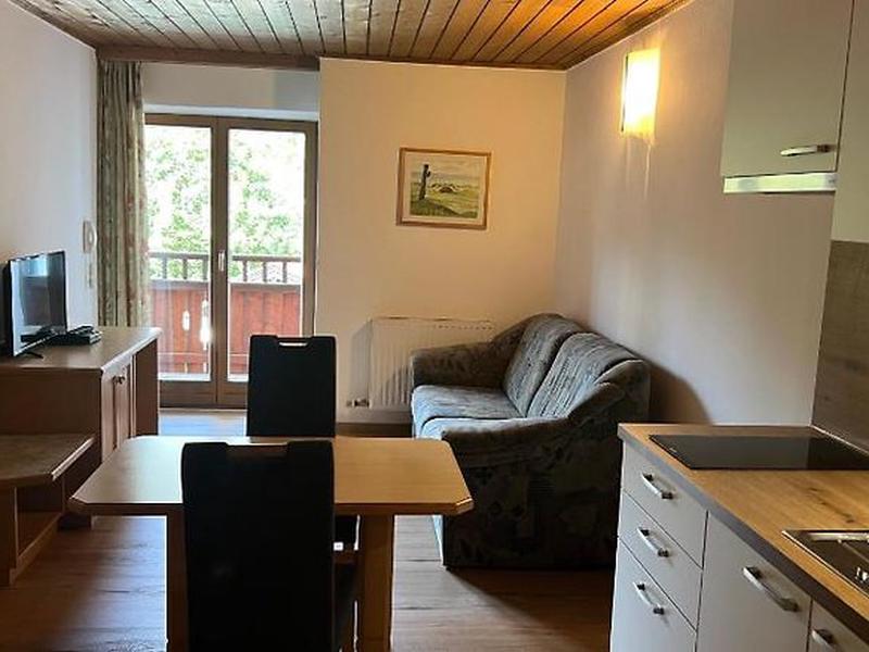 CDD2CFEF1CAD119D5D9E8CEB5A55097C