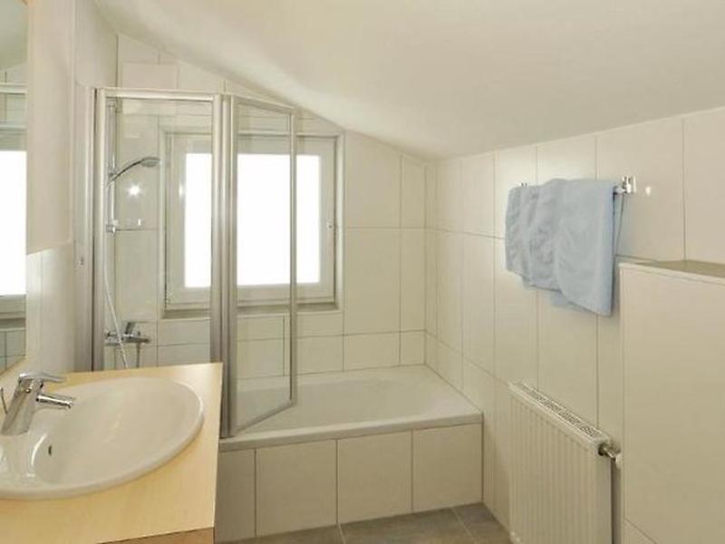 78D3A8C43F974B7F18B780ABEB969B1C