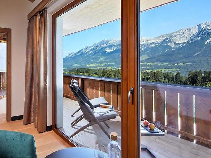 7491ED8D63090AFF4DD1C7C2A8F701B5