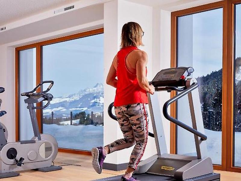 D558664FB2E3CDCD7ECDA022A0C5705F