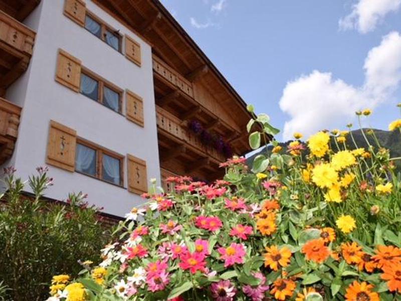 4EF59DB0DA1005A74D8B2A42DB062152