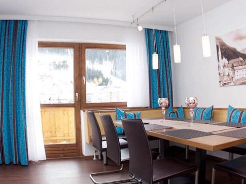 54B734BB78FAA8B31C8A7F173C59DD72