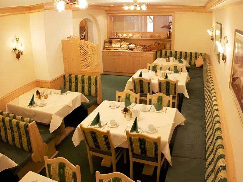 06A0BF61BD888E19959360135CB626EC