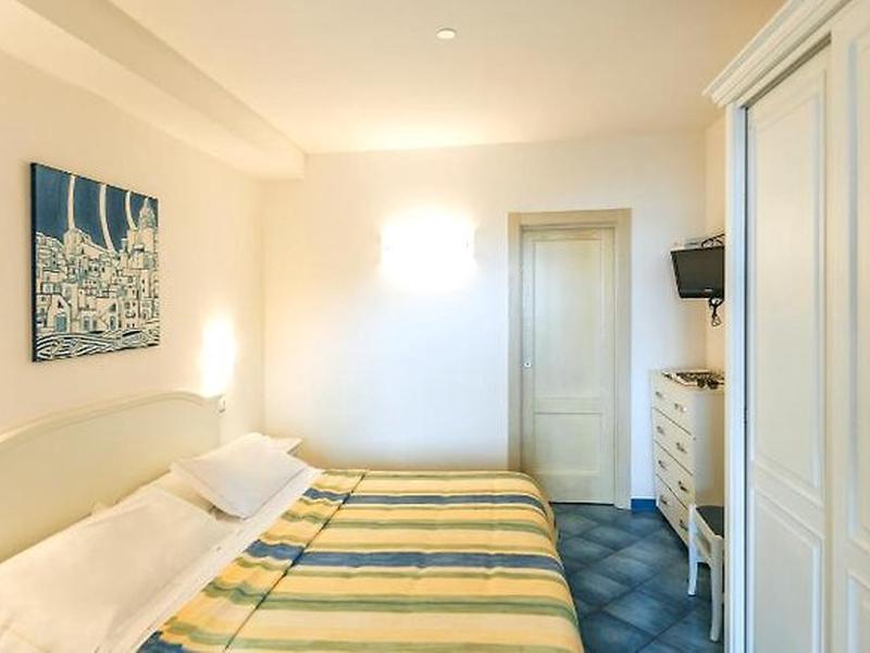 770222ADF140C638A3379B98FC5F2F06