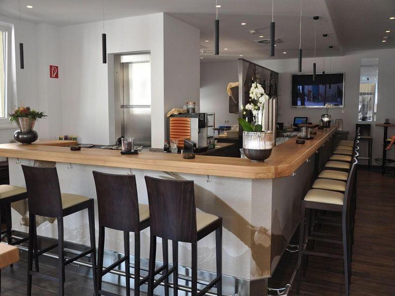 442417641649E193F39E9942057C4293