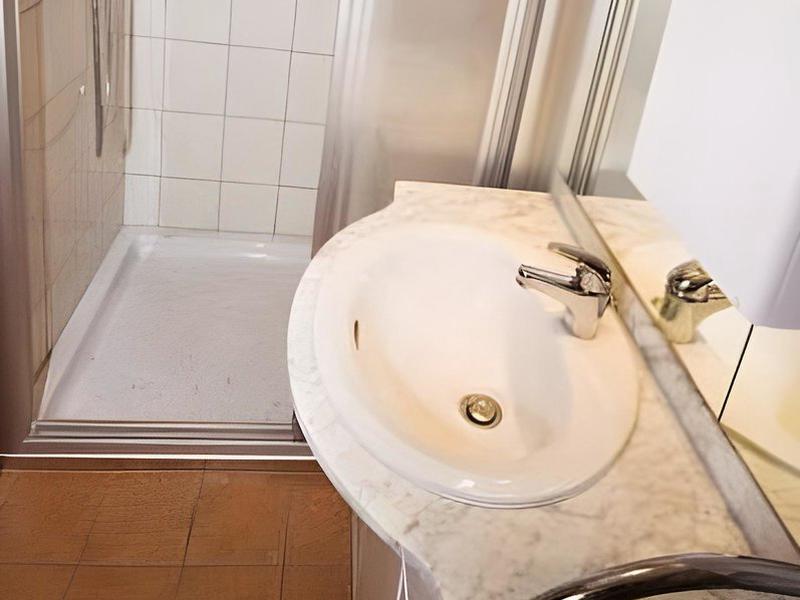 1E644C7C95ADB2F9831E109550C3BF36