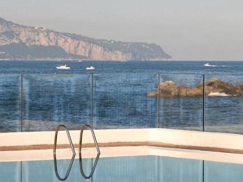 84D28D33FABD9E7E875D9FF87B97828F