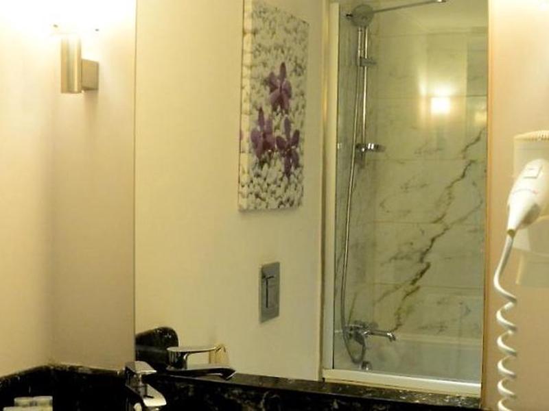 2CAE58BB08402D23027B721CC7B8EC59