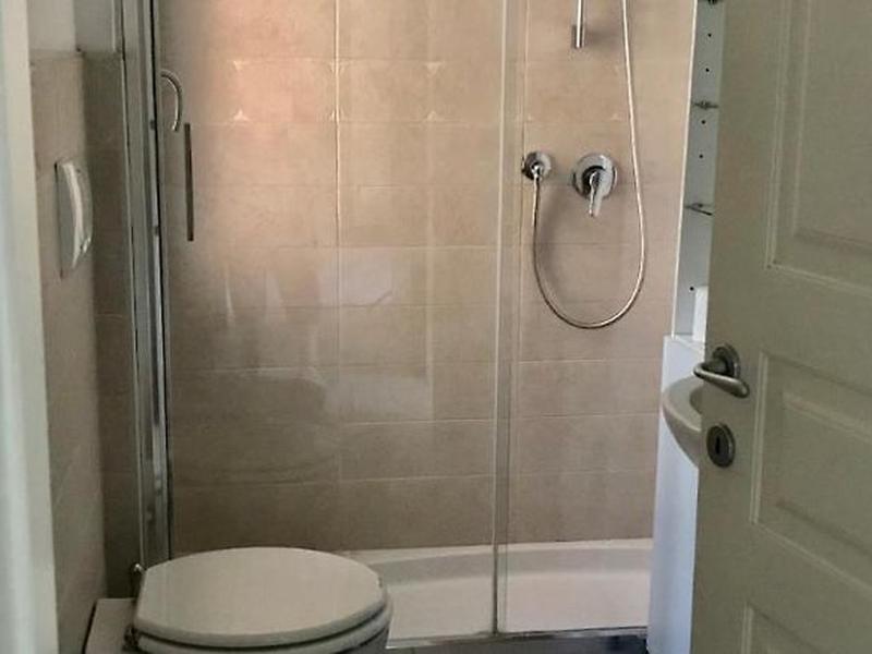 5EE77B631288BC86C650DA5FAC58843E