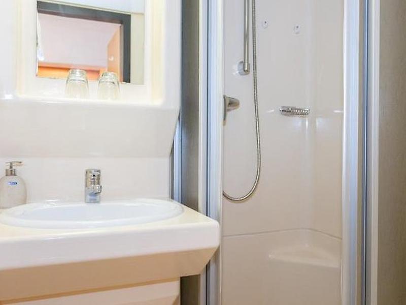 A09FDE0B67EF992A56034C46B3F2DDEF