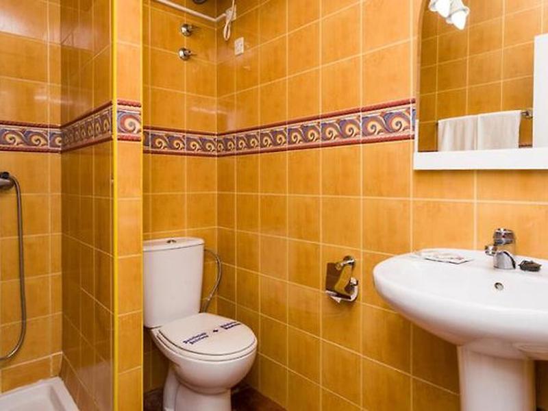 DBD9D902425480ACBF5C379FE1B8B870