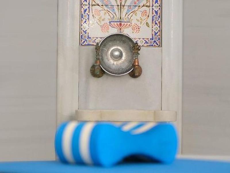 B8882F8F8FAFFDEEAB0C142BD6EE6885