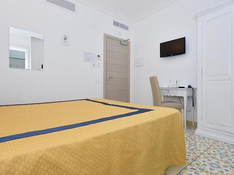 FFDF1CCC626239705C883D725FC47F46