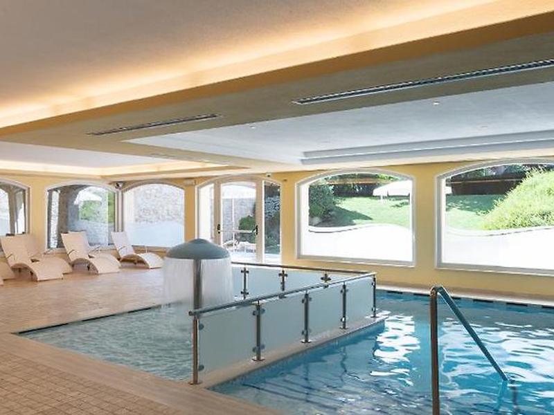 1984194D03F28824FAB04241C8055242