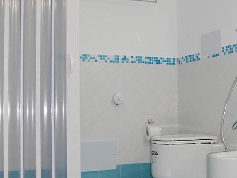 181FF588C54E0F2CC286056D18961A83