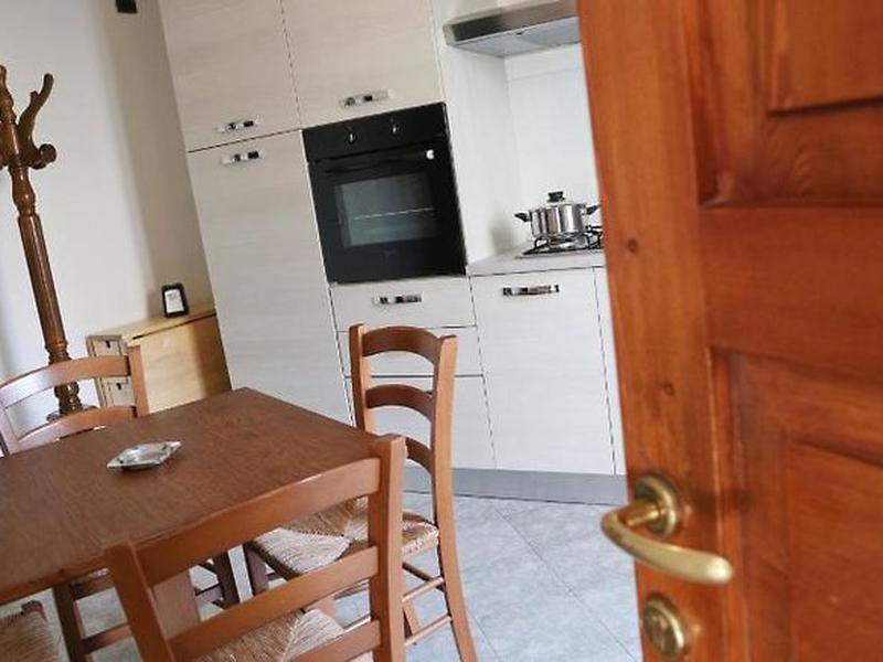 4C2B8CB32BBD44F2BDFAE624BE190D3D