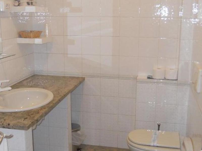 709BFF4C5B706B6B923F7F3F6CCB11A1