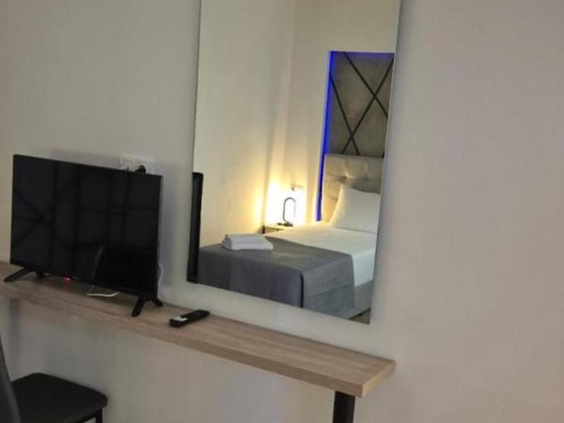 C8AD70DAB209AECCEA71B35F024B74F3