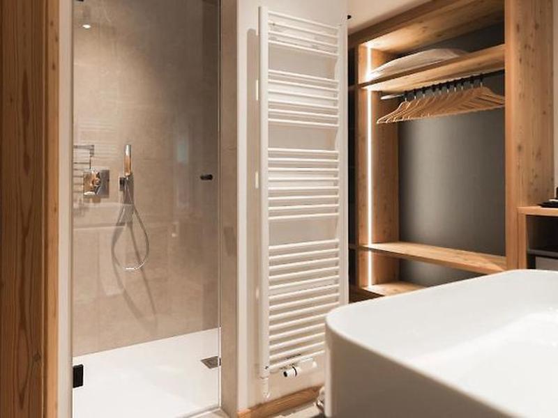 D24D41B0E0DD4333FDCBE6C457B446FE