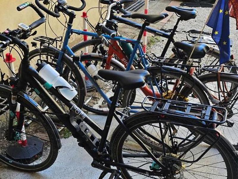 28AE6A3746BBA9850C1162302263944F