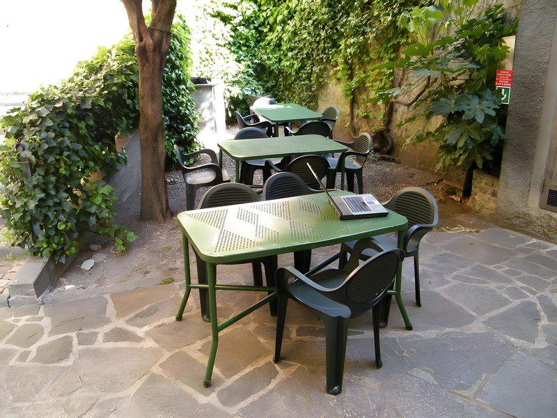 17011066AA72D86AF0D54746F1E51ED5