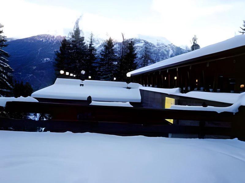 312185199620CE9BEBF8EC93FBFB5D46