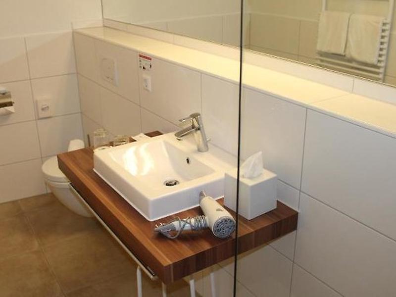 D0848E98082397557488F6446F61D91F