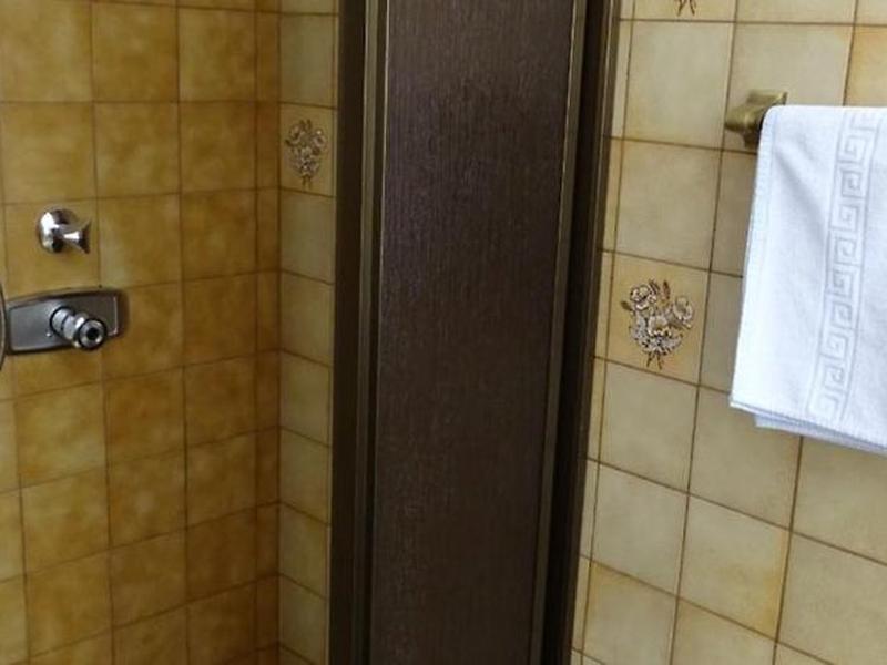 1A38D4296E8157EBA2393E4765B618D9