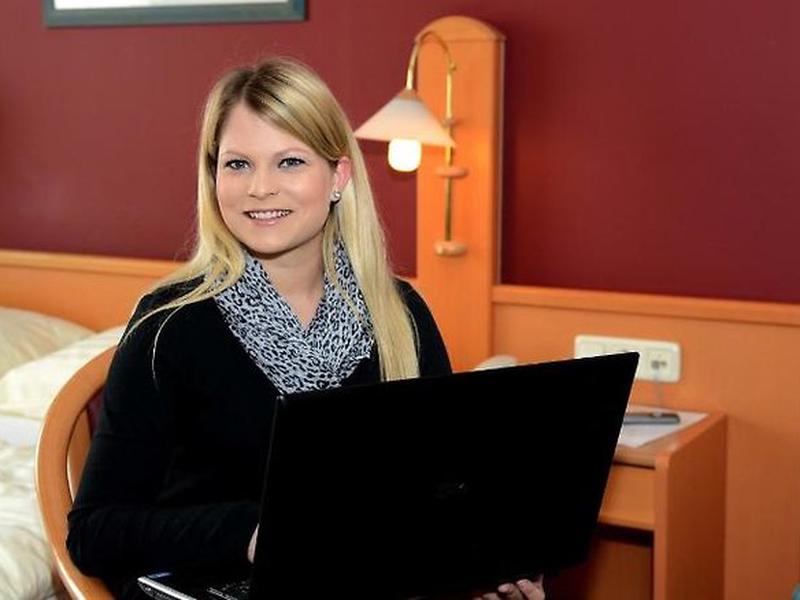 FA8E3B7F93B447D5EF64ED6BB847B90A