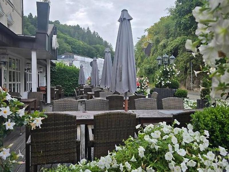 B805A4689ACA48733322F743E224A216