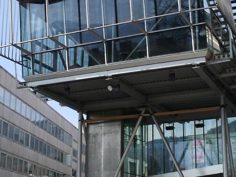 37BF836D3A9E4D5F7C16B75A7BB2820E