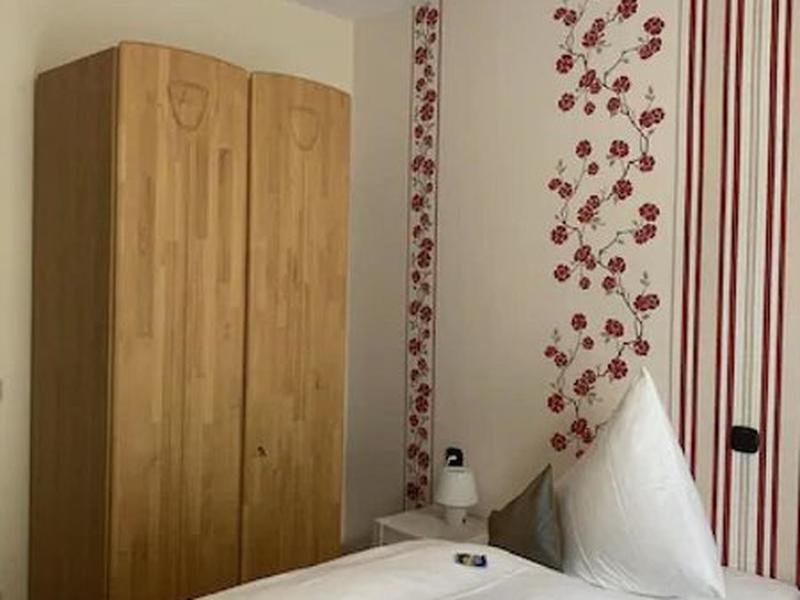 4E0366964AA6471448809AFB5A202C7C